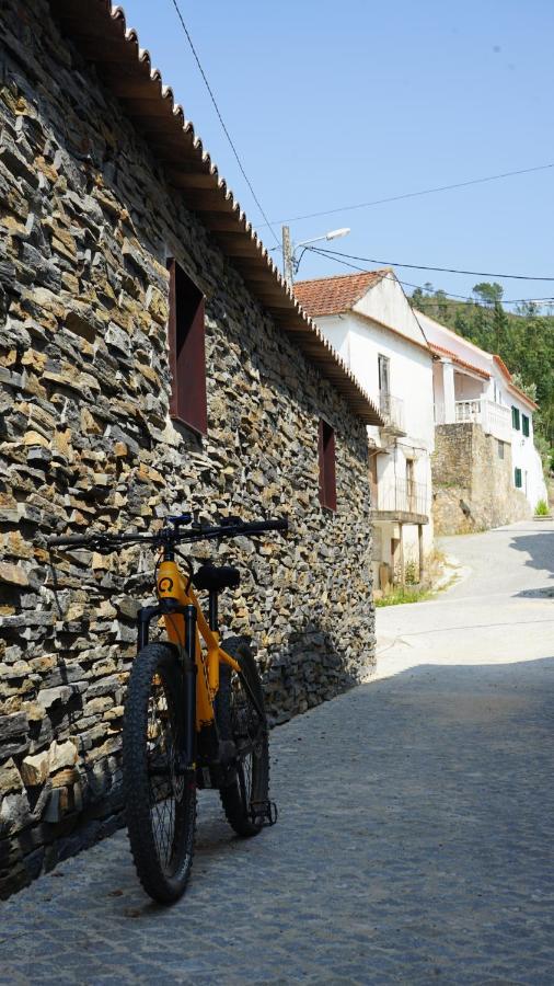 Bed and Breakfast Zab Living Vila de Rei Exterior foto